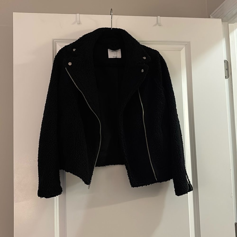 Black old navy jacket